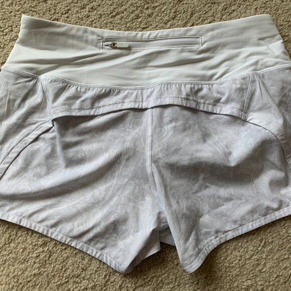 Lululemon Run Times Short II 4", Eternal Waves White, size 4 NWOT - Picture 6 of 8